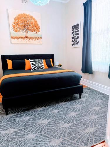 Clare House | Clare Cottage with 3 King Suites