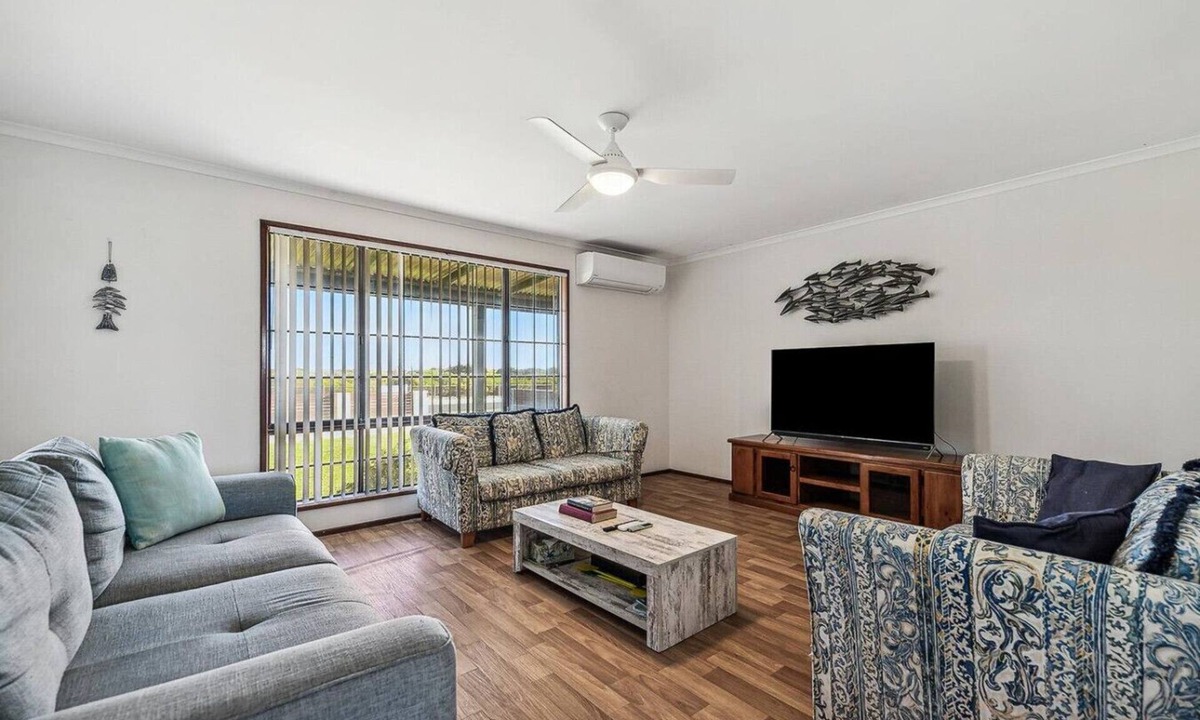 Lancelin House | Classic Beach House Lancelin