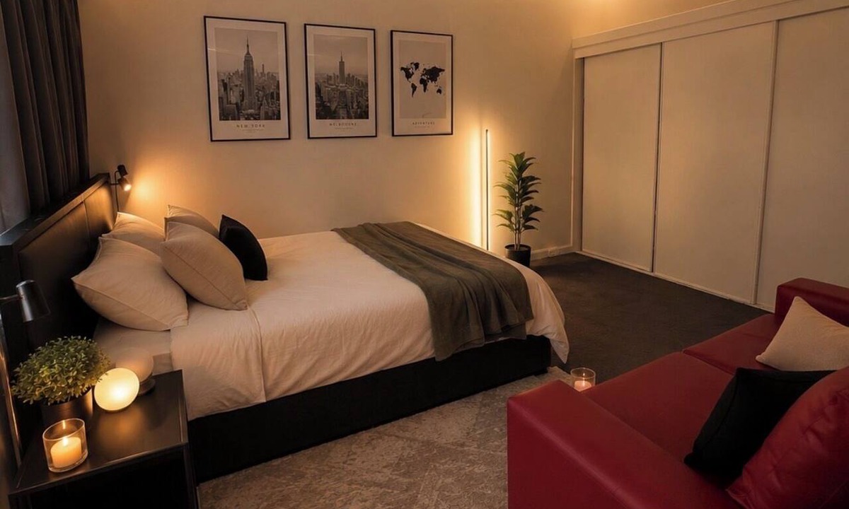 Carlton South Apartment | CLOCKTOWER CAPSULES