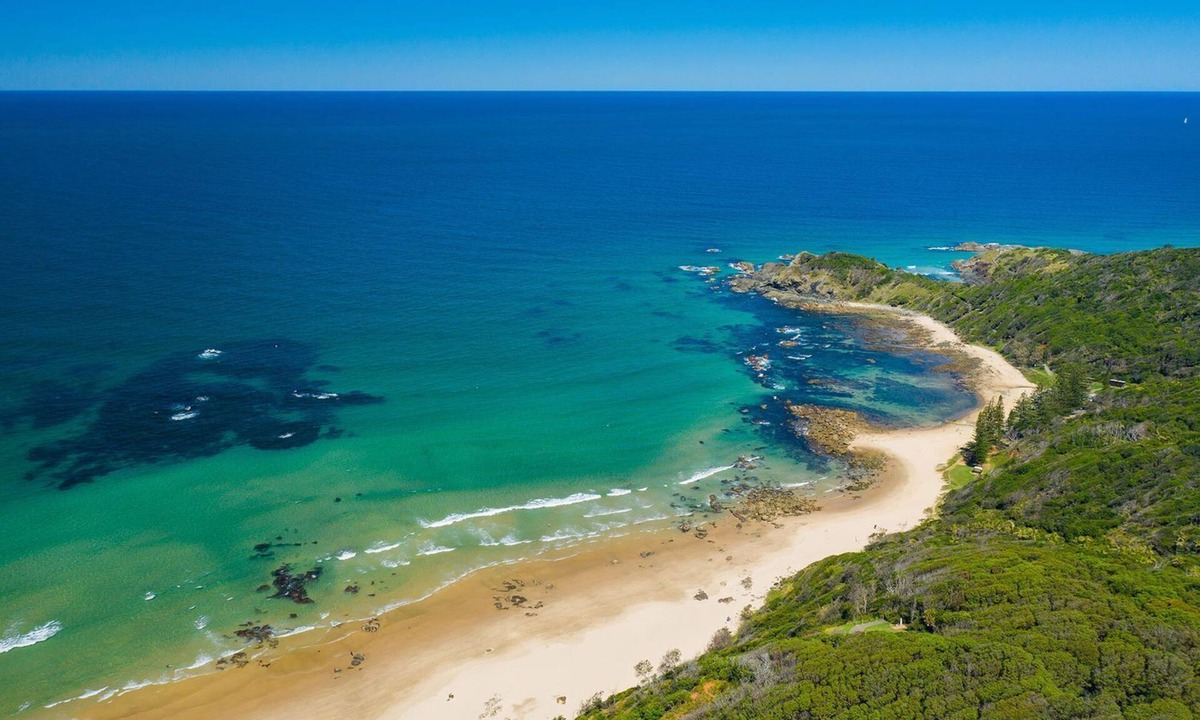Port Macquarie House | Coastal 3BR Home near gorgeous beaches