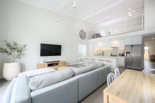 Golden Bay House | Coastal Comfort in Golden Bay