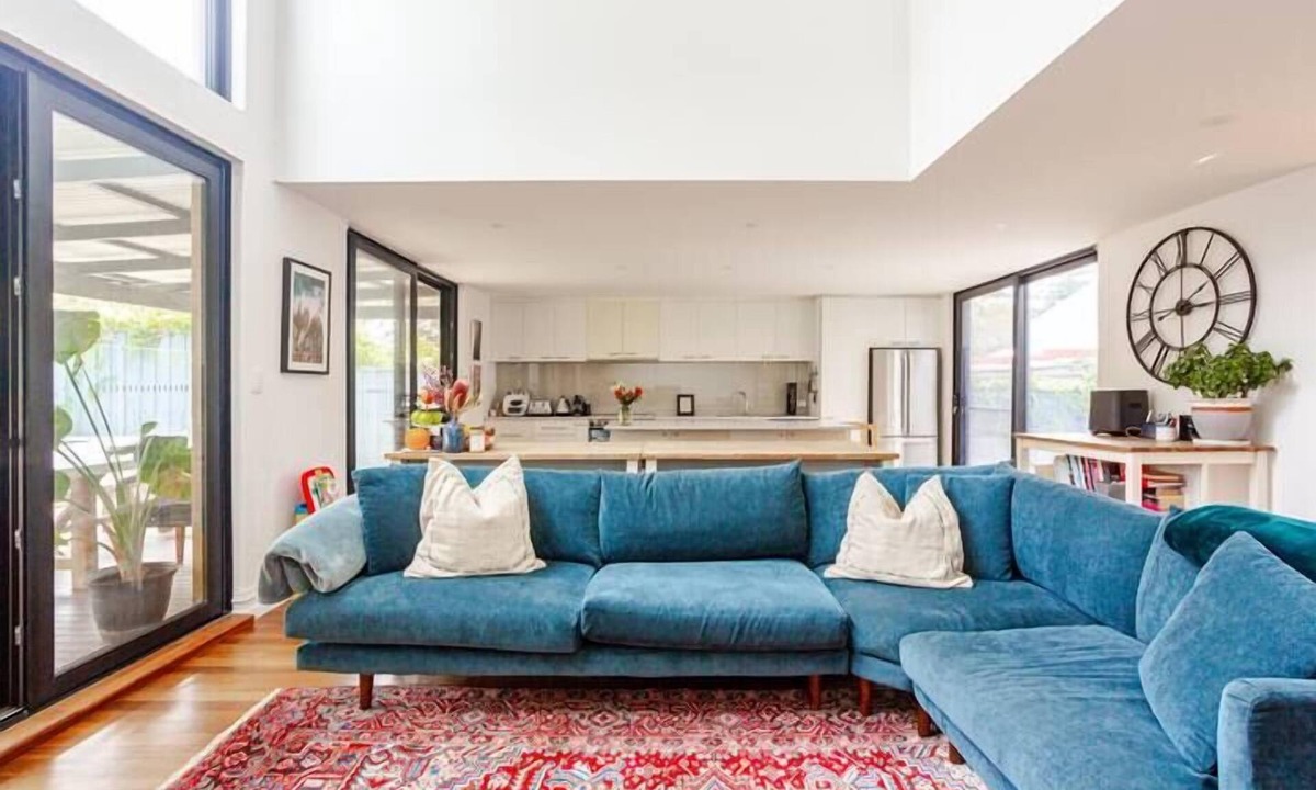 Cottesloe House | Coastal Family Getaway - Cottesloe Pool Retreat