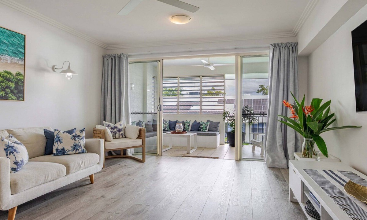 Port Douglas Apartment | Coastal Luxe Apartment with Lagoon Views & Beach Access 88 Silk, Port Douglas
