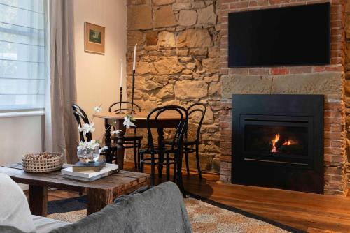 North Hobart Apartment | Collected Places Boutique Accommodation Hobart