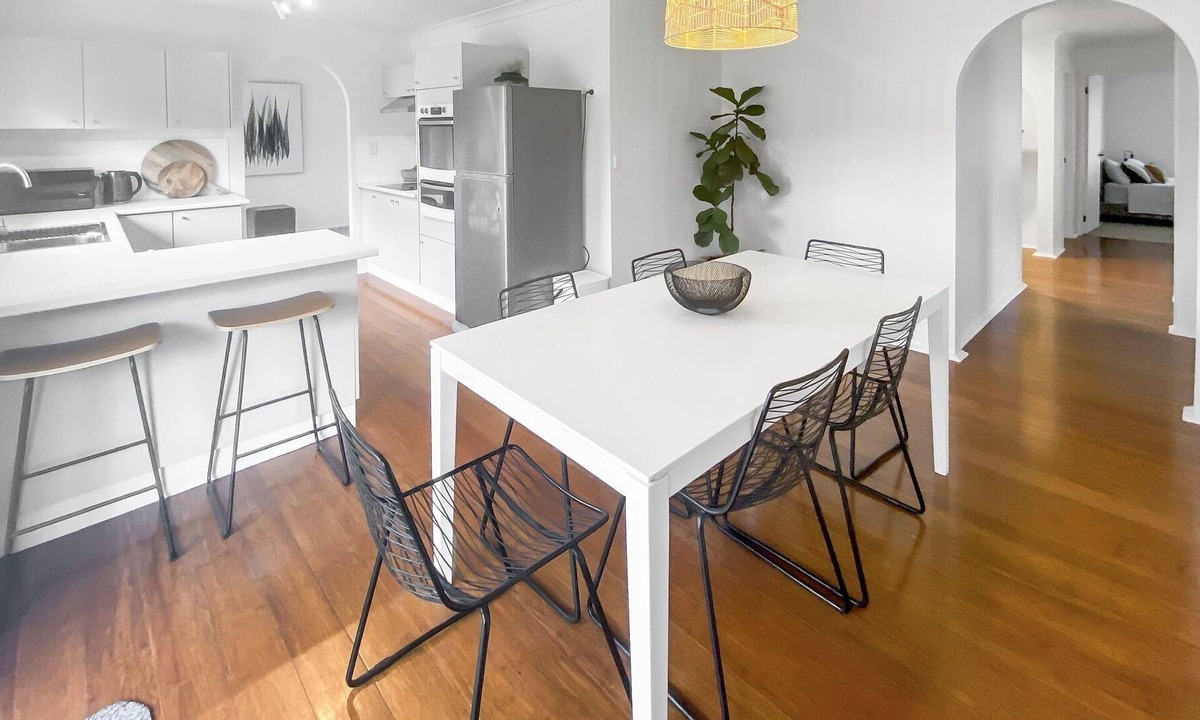 Central Mudgee House | Comfortable 3 bedroom home for families or work