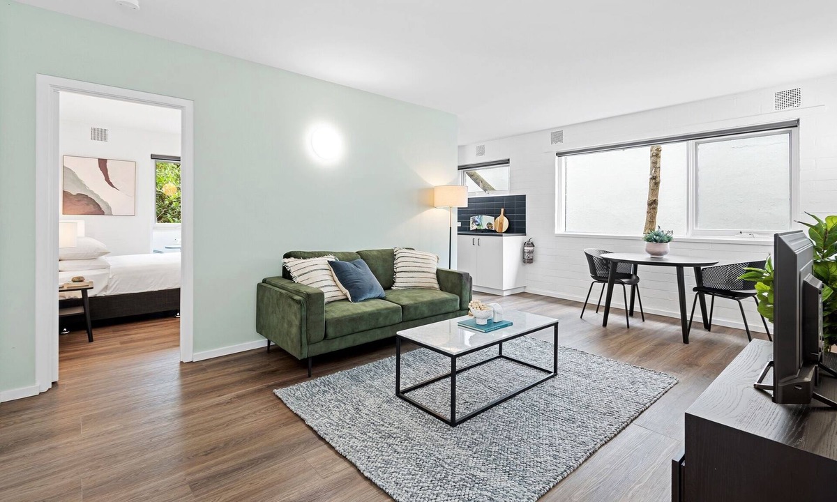 Parkville Apartment | Comfy 1-Bed Unit with Balcony and Parking