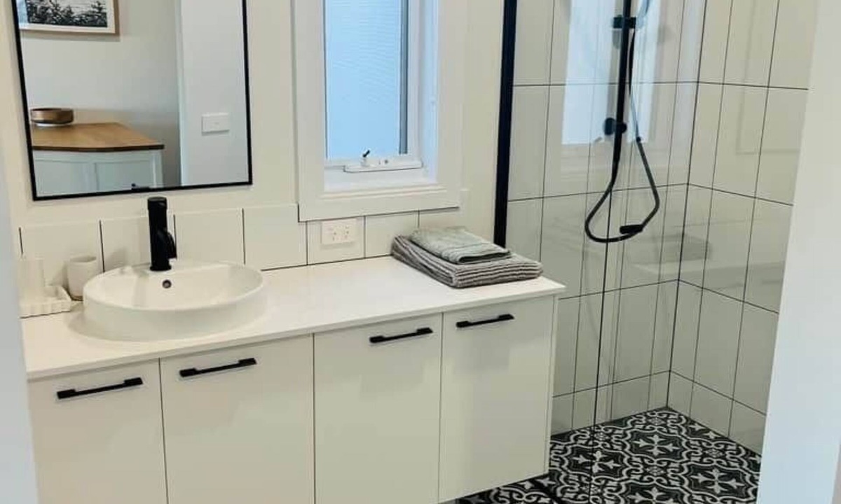 Koroit House | Conrick Guesthouse - Self contained within home