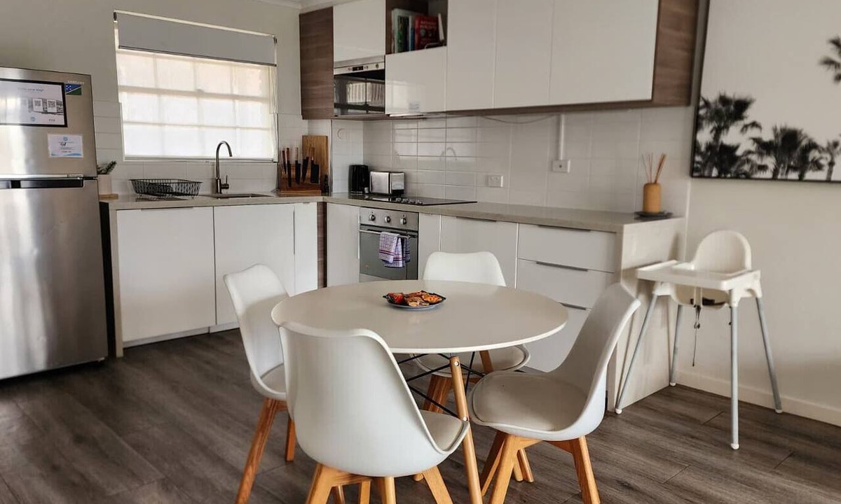 Manuka Apartment | Contemporary 2BR Apt in Kingston