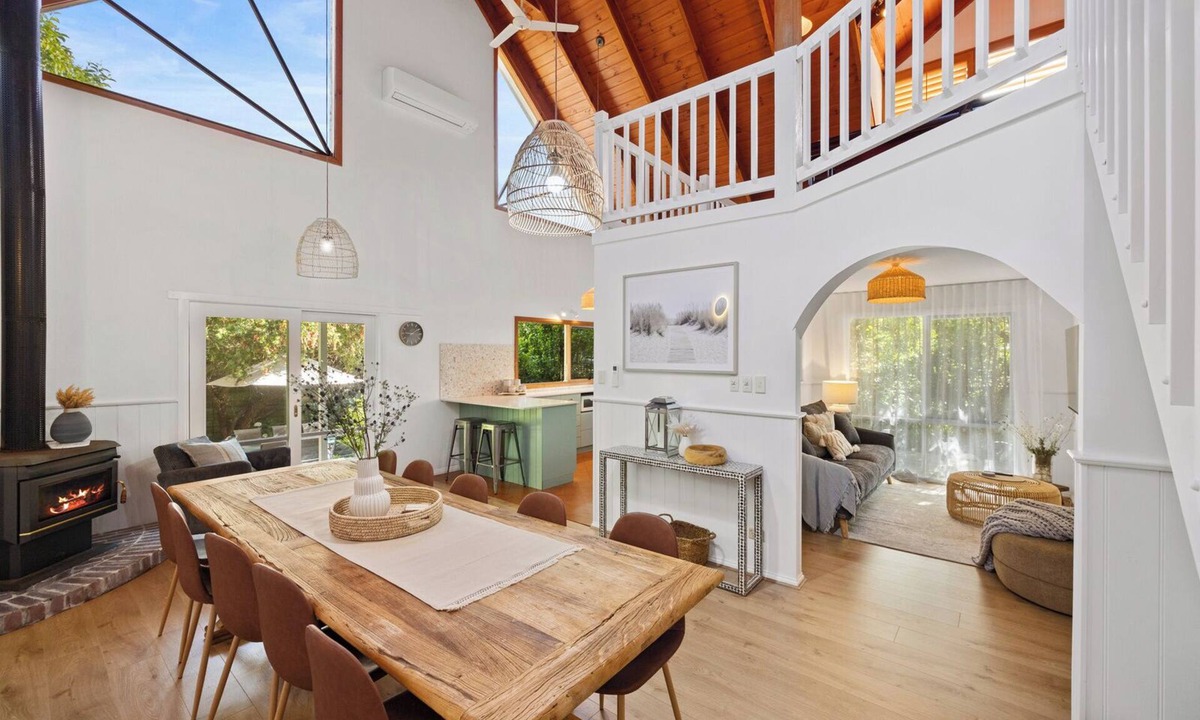 Inverloch House | Cooinda Winter Stay 3 Pay 2