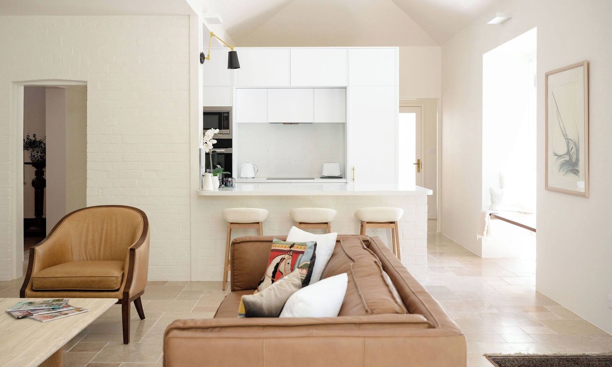 Orange House | Cook Park haven | new renovation | Central Orange
