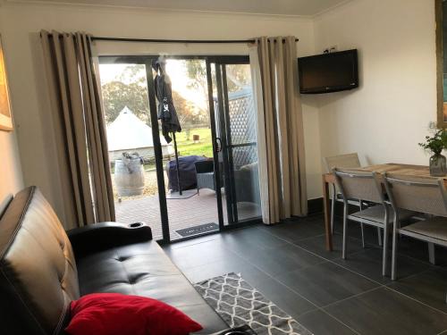 Comaum Apartment | Coonawarra Ensuite Unit A