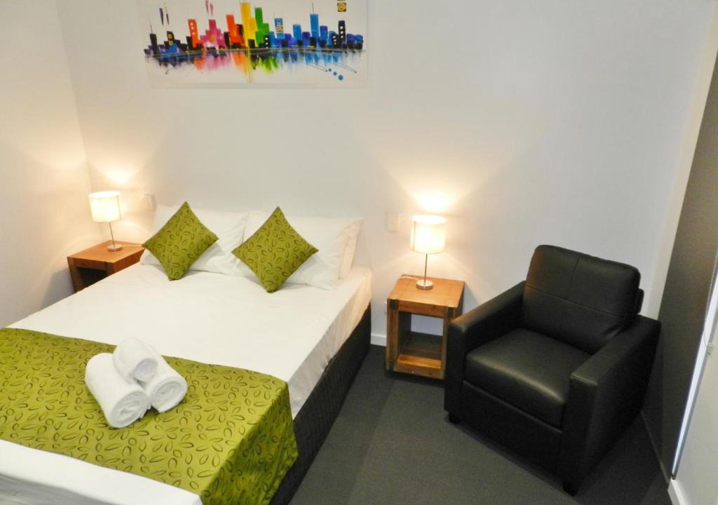 Pioneer Hotel | Copper City Motel