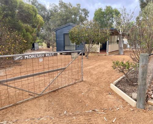 Moresby House | Cosy Cottage in Geraldton - "Moresby Rest"