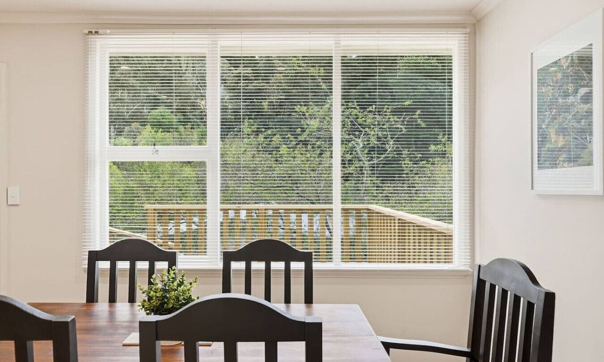Dynnyrne House | Cosy South Hobart Getaway