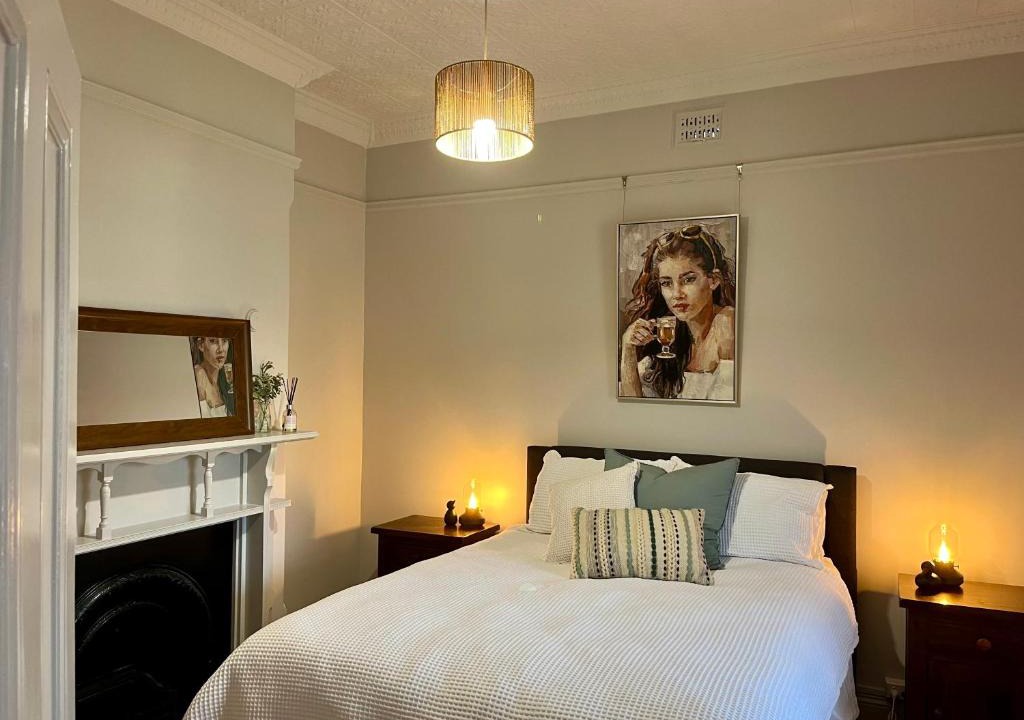 Bathurst House | Cottage on Manilla - Bathurst - Centrally located