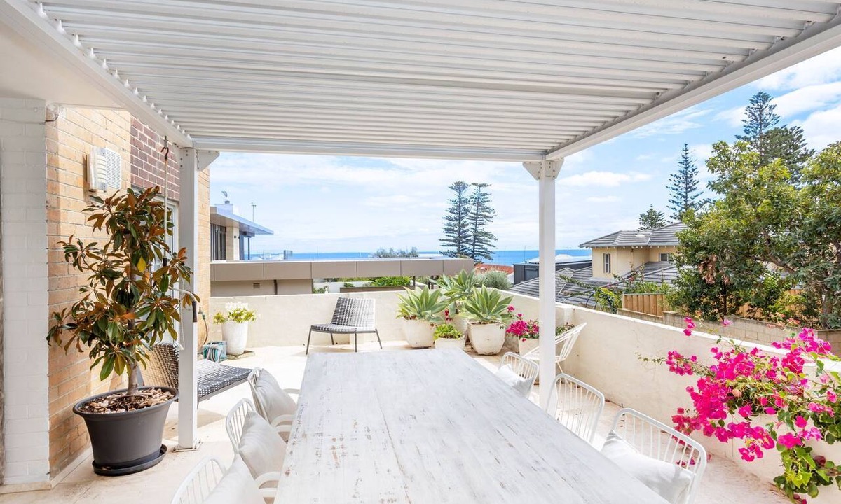 Cottesloe Apartment | Cottesloe Seadragon Apartment