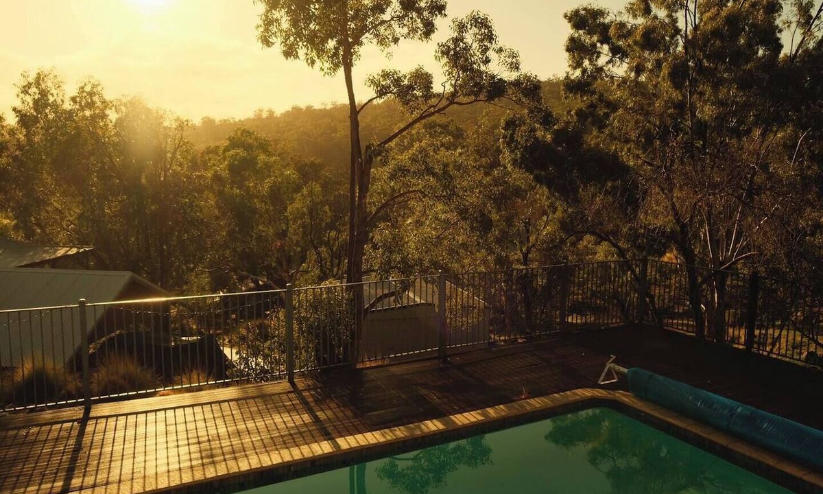 Swan View House | Countryside Escape in Swan Hills w/ Pool, BBQ - Holiday Home