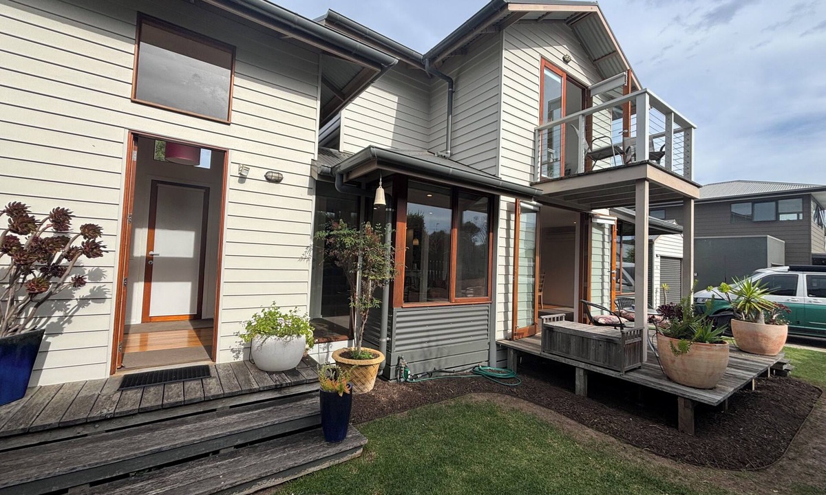 Aireys Inlet House | Couples Coastal Getaway/Pet Friendly/Your perfect coastal escape awaits