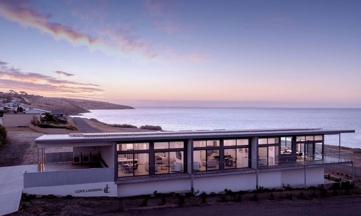 Penneshaw Apartment | Cove Landing Ocean View Apt-1&2 Sleeps 8