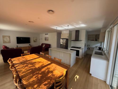 Cowes Villa | Cowes Central Beach Villa II