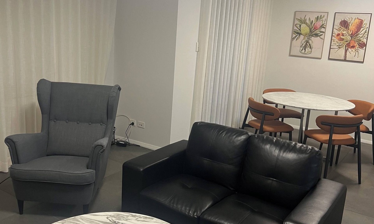 Croydon Apartment | Cozy 2BR furnished city centre