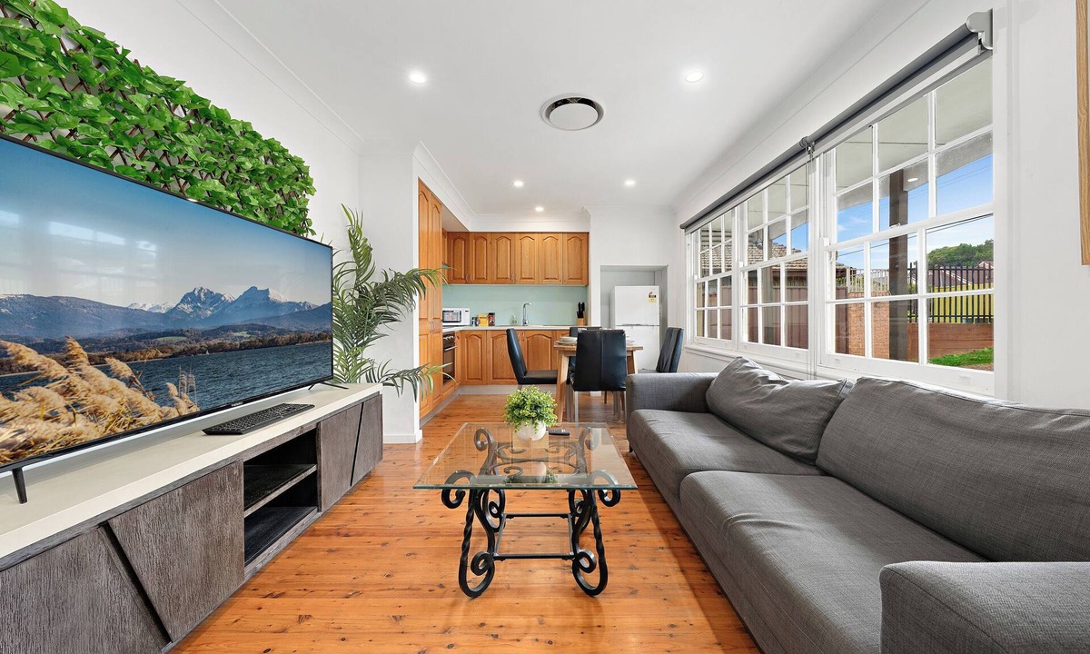 St Marys House | Cozy 5BR Family Home at St Marys