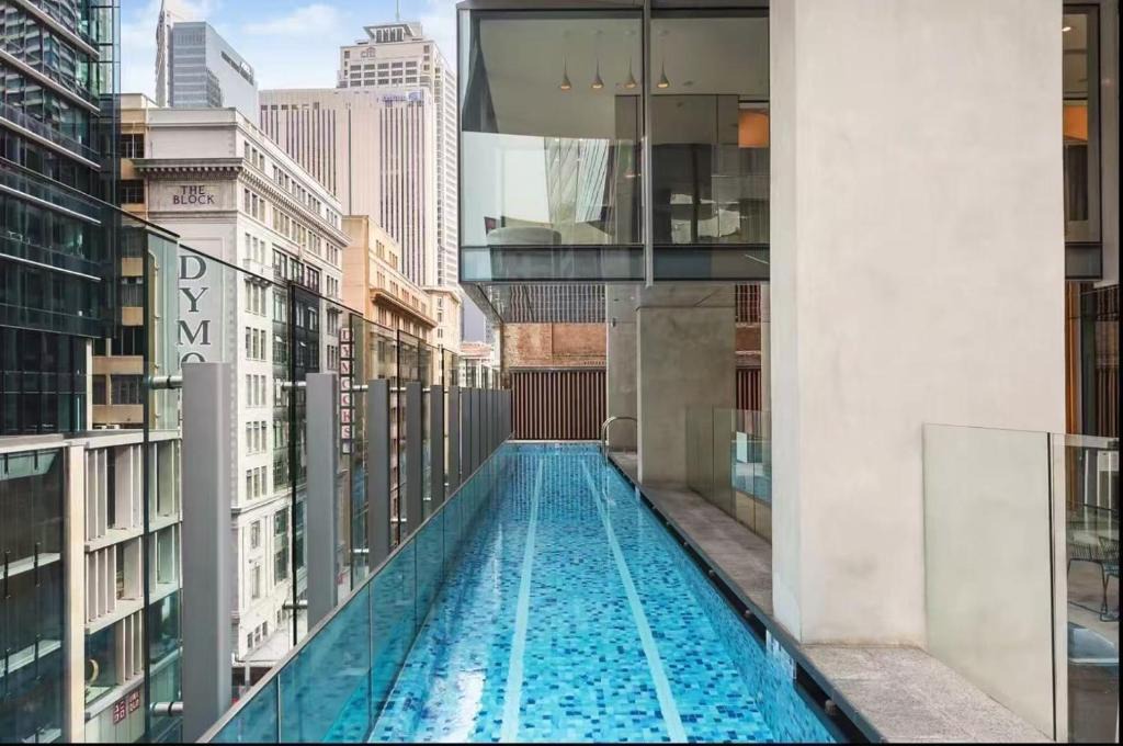 Sydney Central Business District Apartment | Cozy City-view home in the central CBD