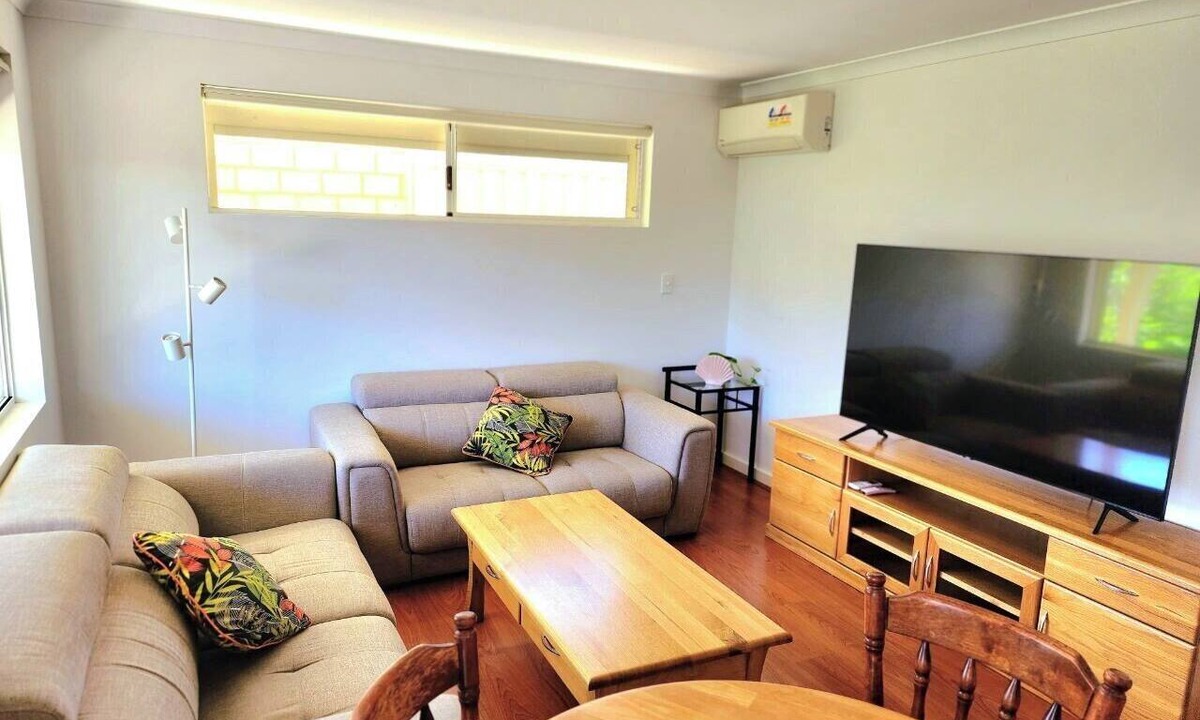 Hamilton Hill House | cozy granny flat close to Fremantle and beach