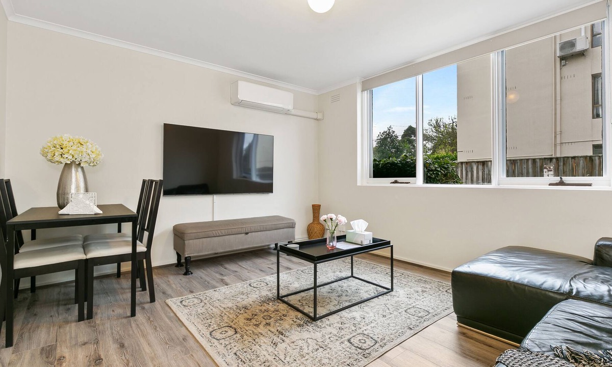 Maribyrnong Apartment | Cozy Riverside Stay - Maribyrnong