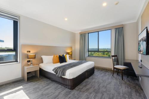 North Ryde Apartment | Cozy Studio Near Metro Macquarie Shopping Centre