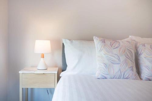 Prospect Vale House | Cozy Suburban Haven Parking & Wi-Fi