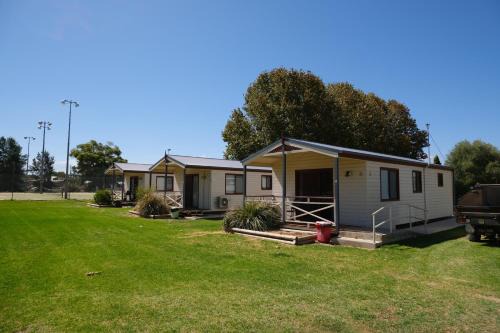 Darlington Point Hotel | Darlington Point Sports Club