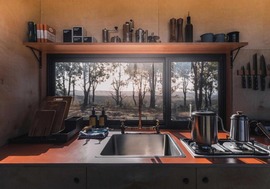 Moonambel House | Designer Off-Grid Cabin Retreat by Famous Startup - Frankie
