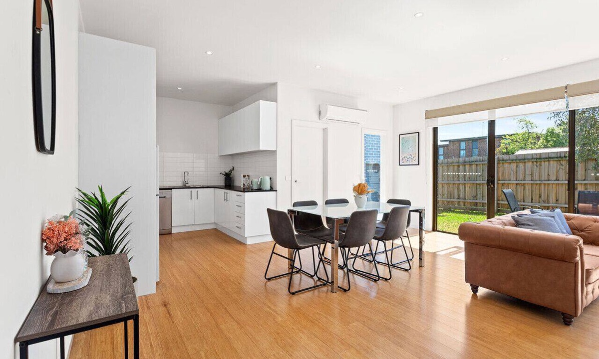 Clayton House | Domi Rentals - The Fregon Townhouse