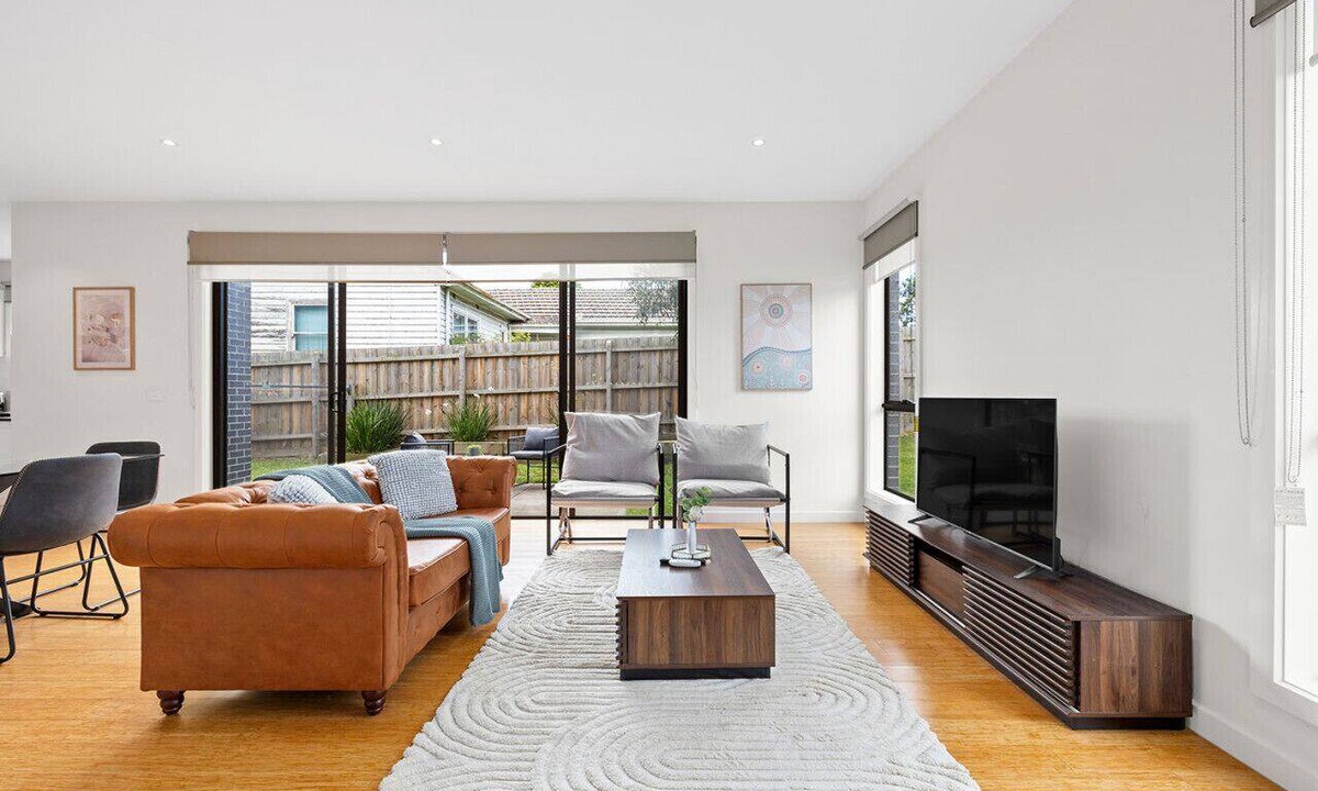 Clayton House | Domi Rentals - The Fregon Townhouse