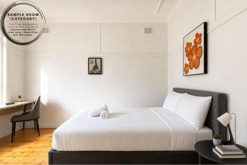 Hurstville House | Double Bed Room with Easy Commute to Hurstville Station - Shared Bathroom