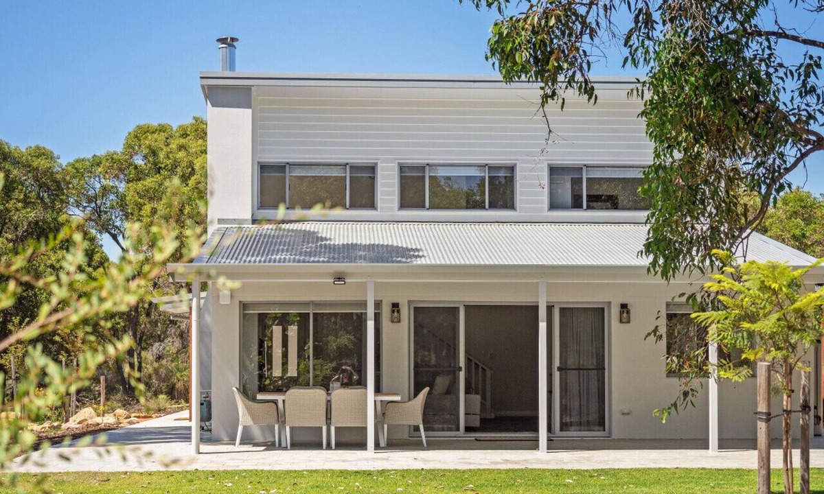 Margaret River House | Downtime | Near Town + Beach | Bush Retreat