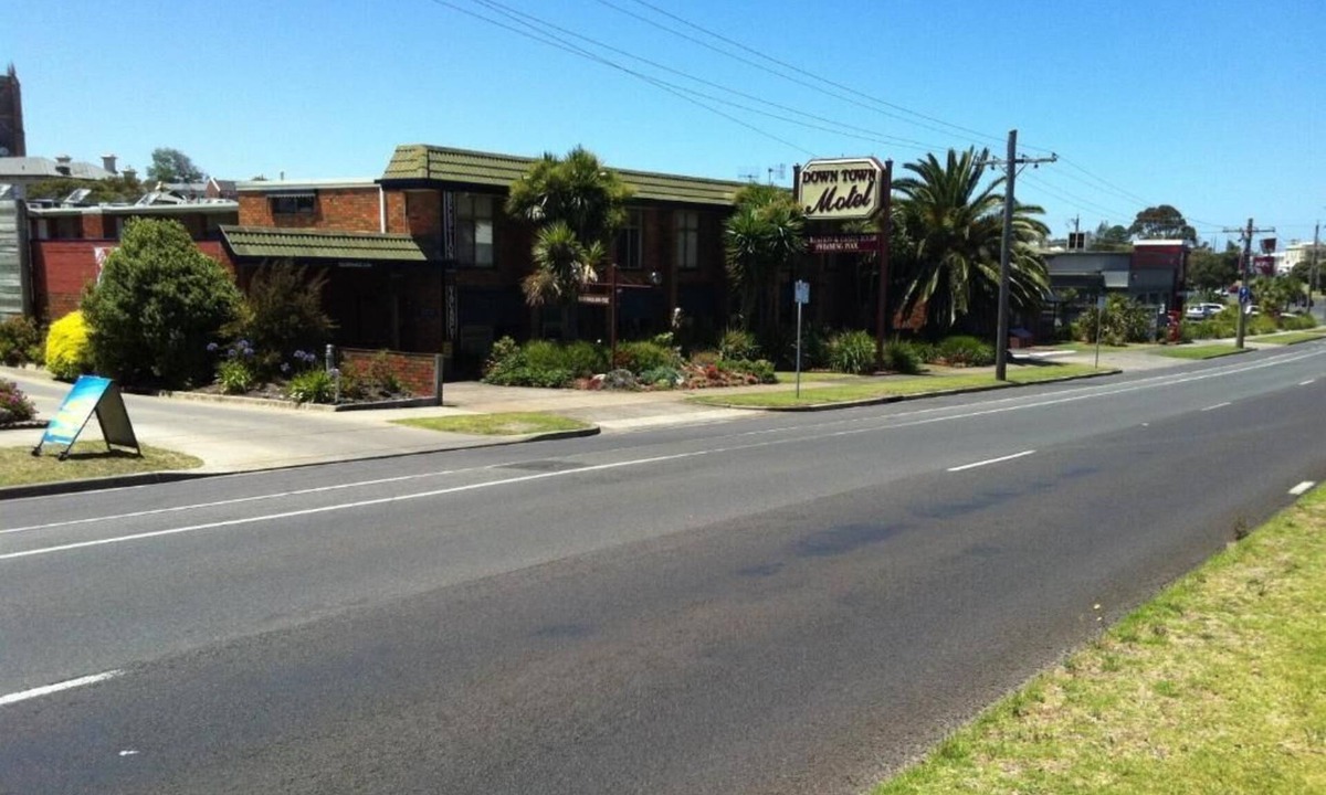 Warrnambool Hotel | Downtown Motel Warrnambool