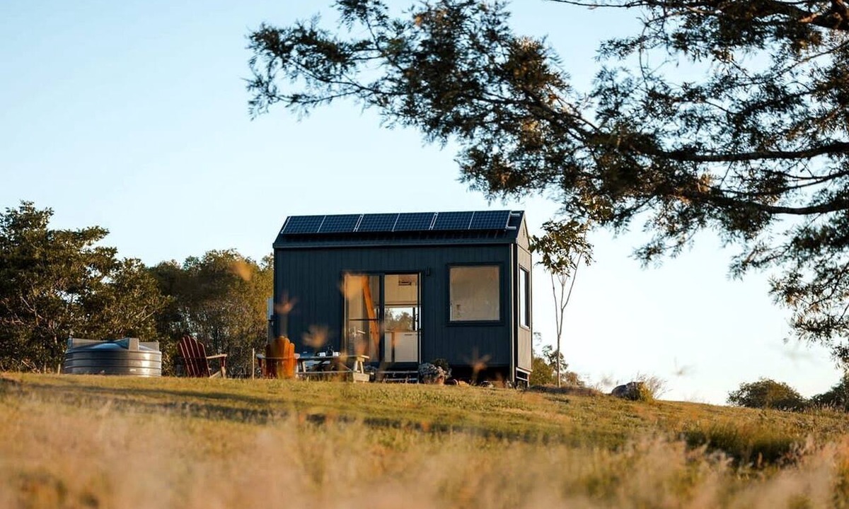 Bollier Cabin | Dreamy Lofted Tiny Retreat Fully Equipped in Queensland