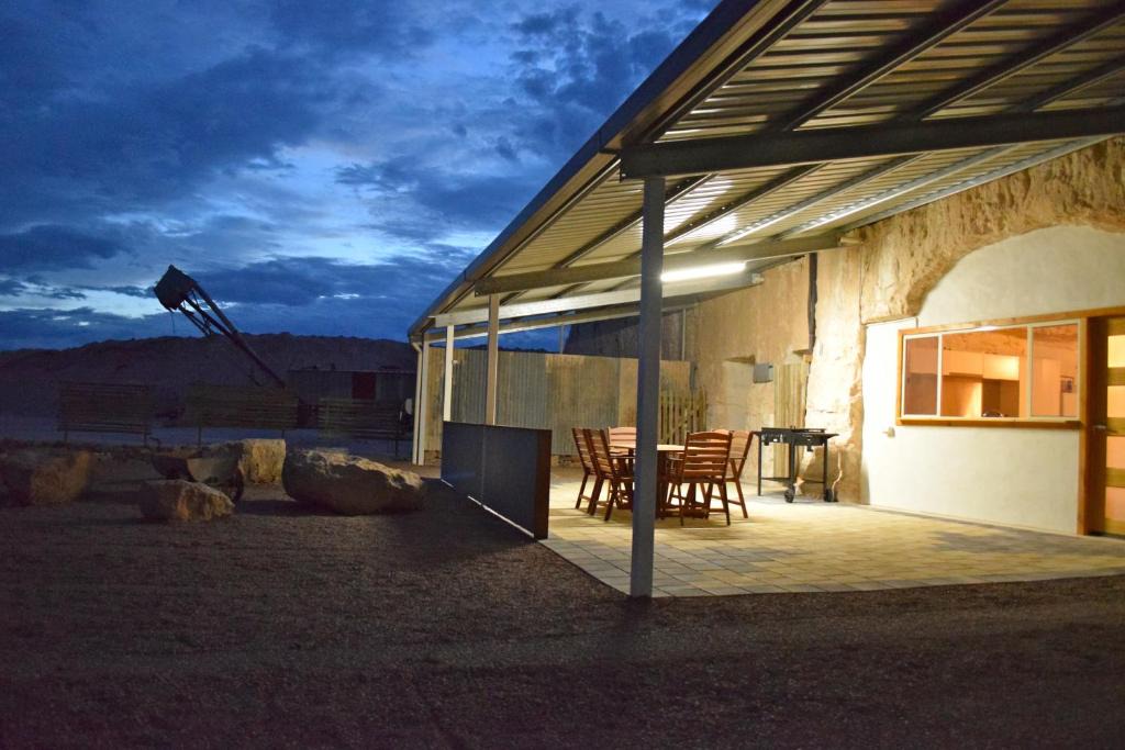 Coober Pedy Bed & Breakfast | Dug Out B&B