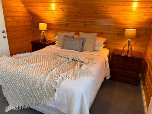 Port Fairy Villa | Dunes - Elegant Beach Villa with huge heated swim spa