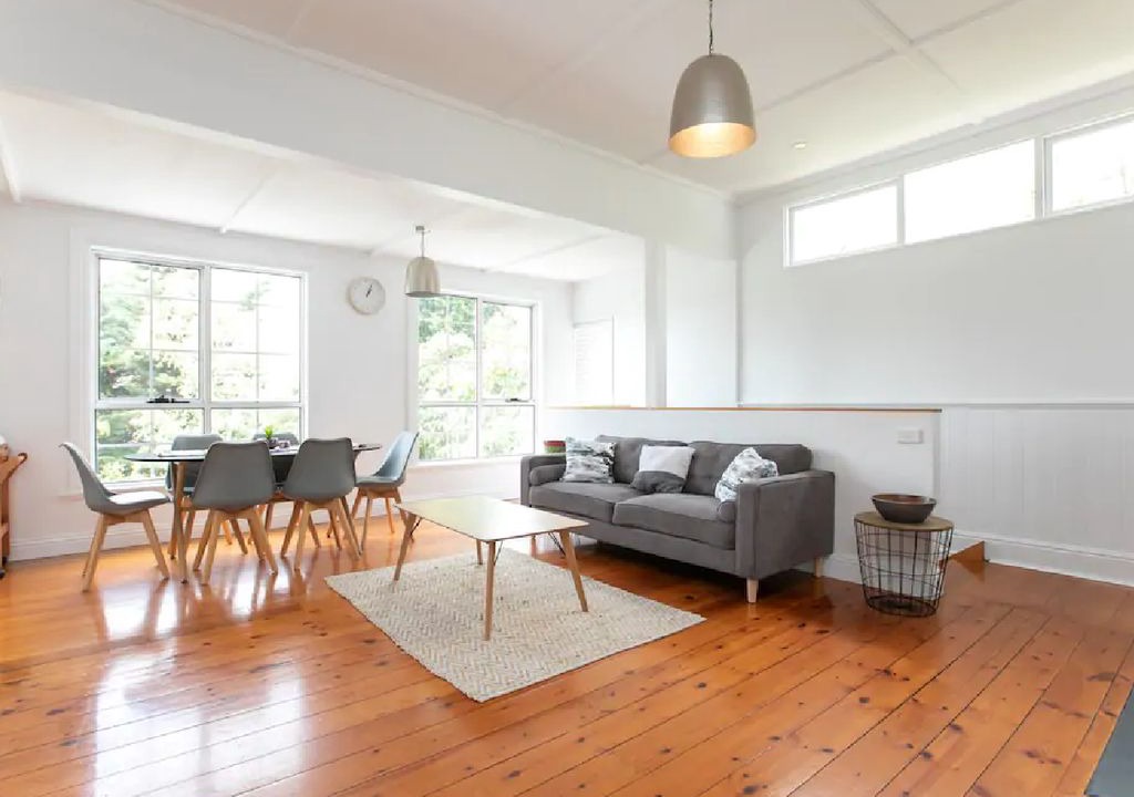 East Launceston House | East Launceston with Views and Parking