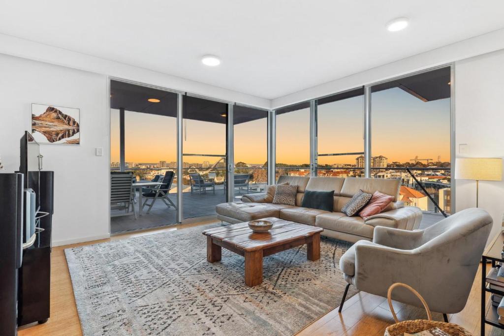 East Perth Apartment | EAST34/60 - Urban Sanctuary