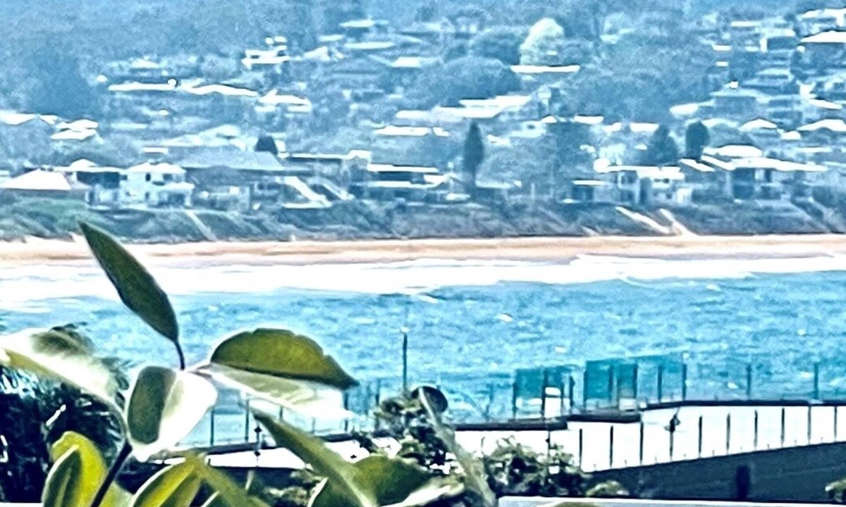 Terrigal Apartment | EASTER ! WOW factor : LUX TERRIGAL BEACH SEA LA VIE apartment