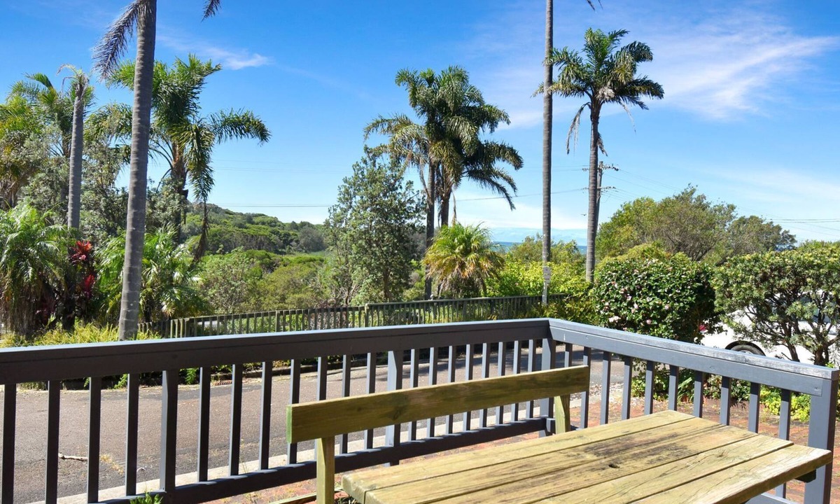 Bermagui Apartment | Eastview Unit 3 - Sunny outlook