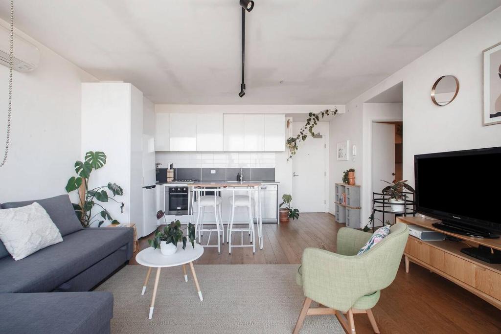 Abbotsford Apartment | Eden of Abbotsford - A Serene Escape off Johnston St