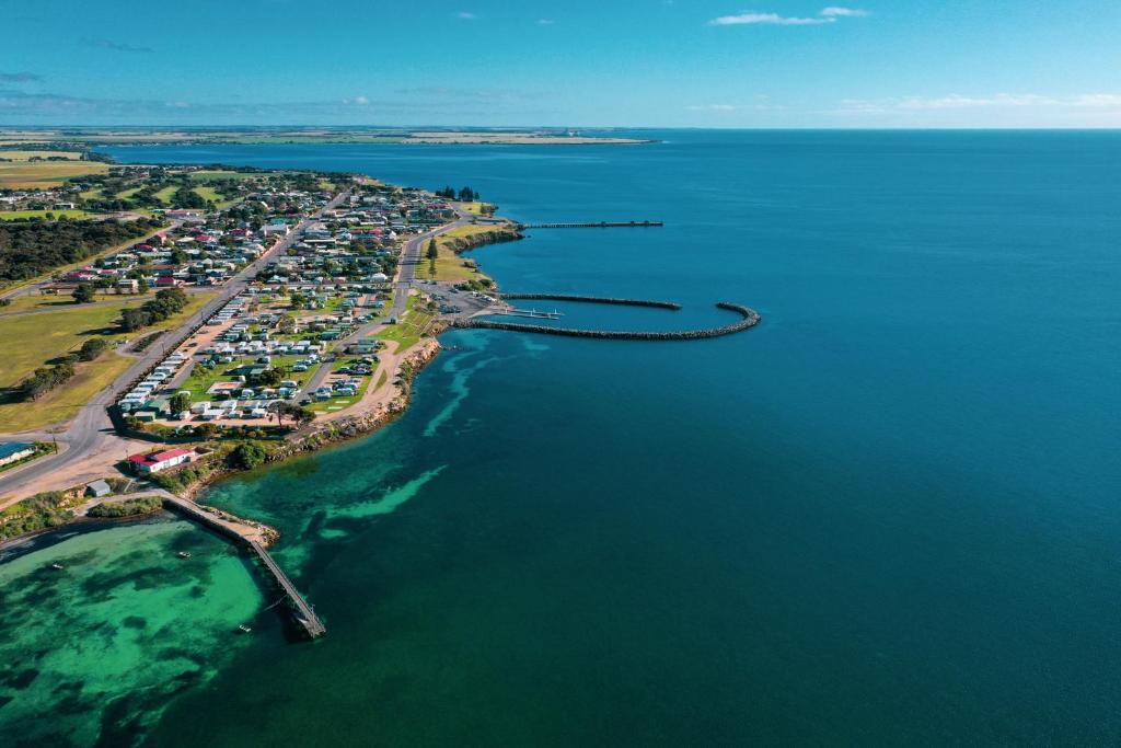 Melville Other | Edithburgh Caravan Park