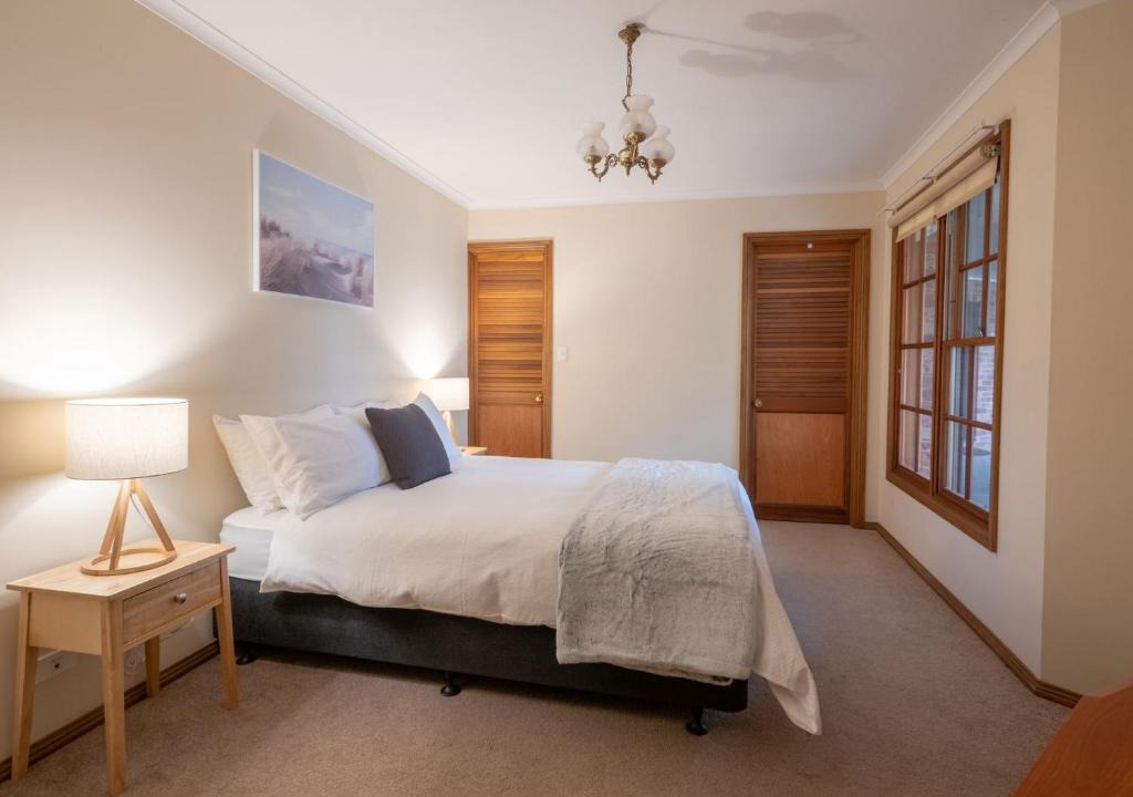 Eildon Hotel | Eildon Motel Main house