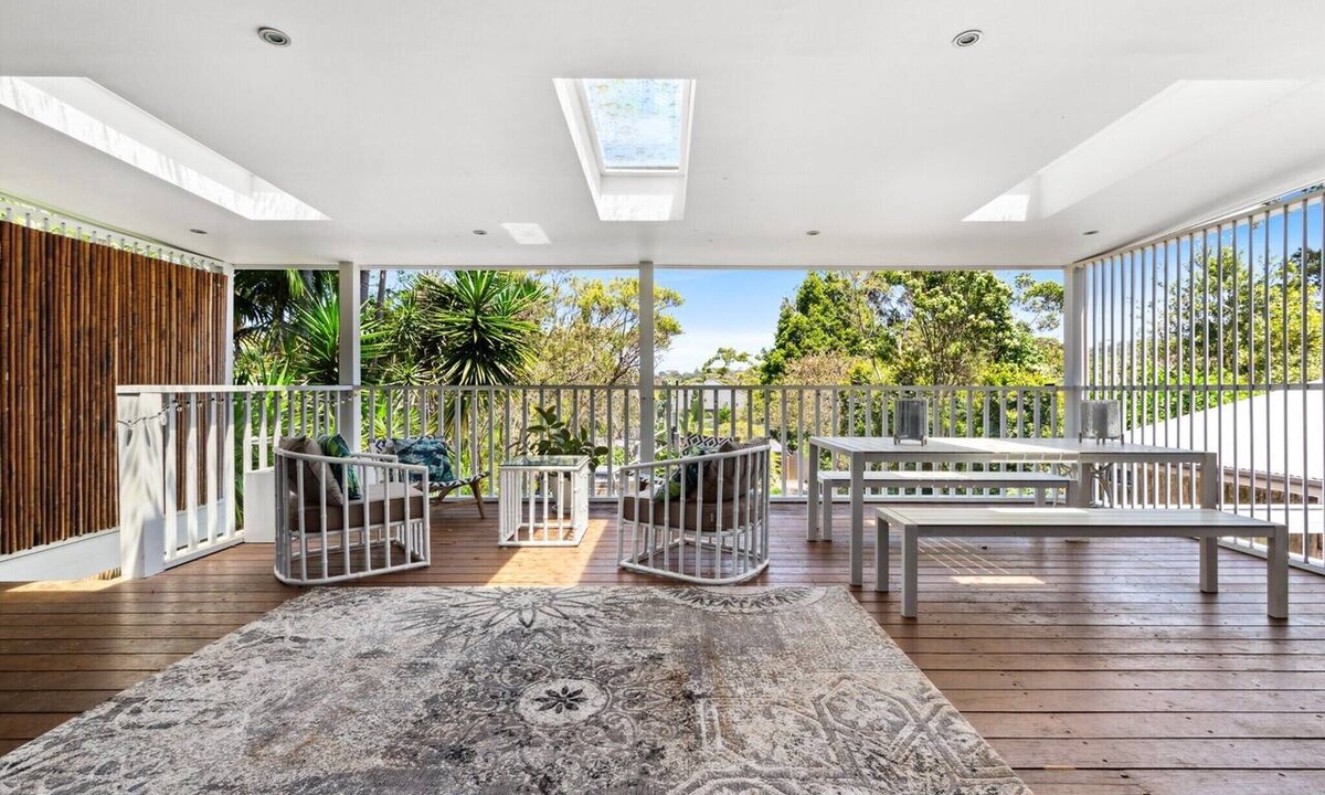 North Balgowlah Apartment | Elegant 3-Bed Home with Games Room
