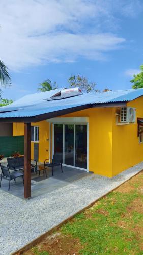 Kourou House | Emma modern suite